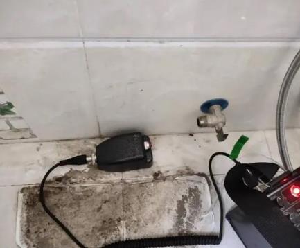 黔西南屋顶漏水维修公司分享下卫生间漏水的危害及解决方法
